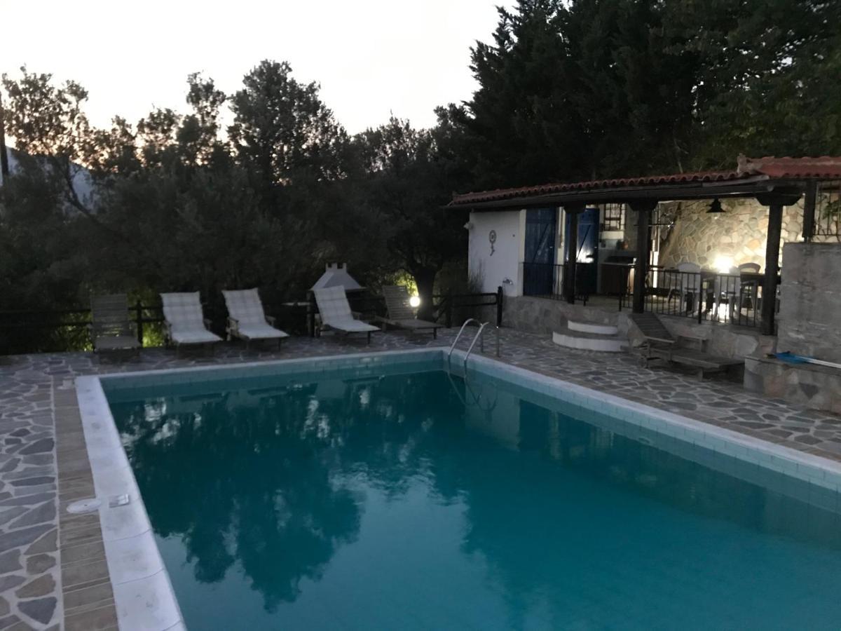 Villa Maroudia Kími Exteriér fotografie