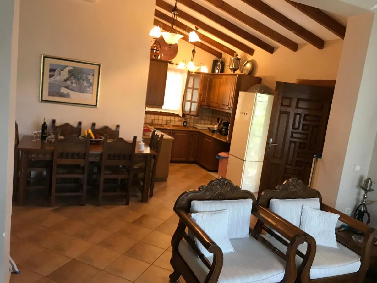 Villa Maroudia Kími Exteriér fotografie